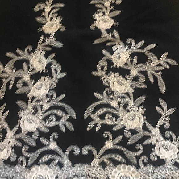 Skirt - Picture 6 of 9